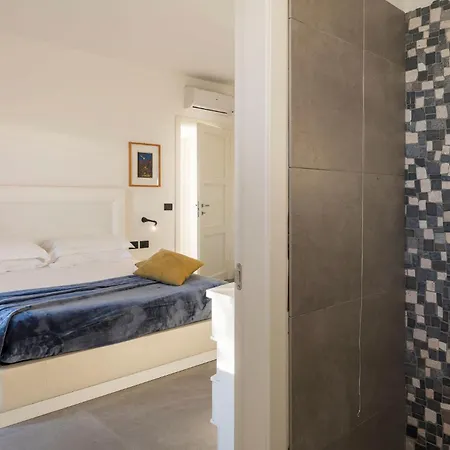 Gorgeous In * רגוזה